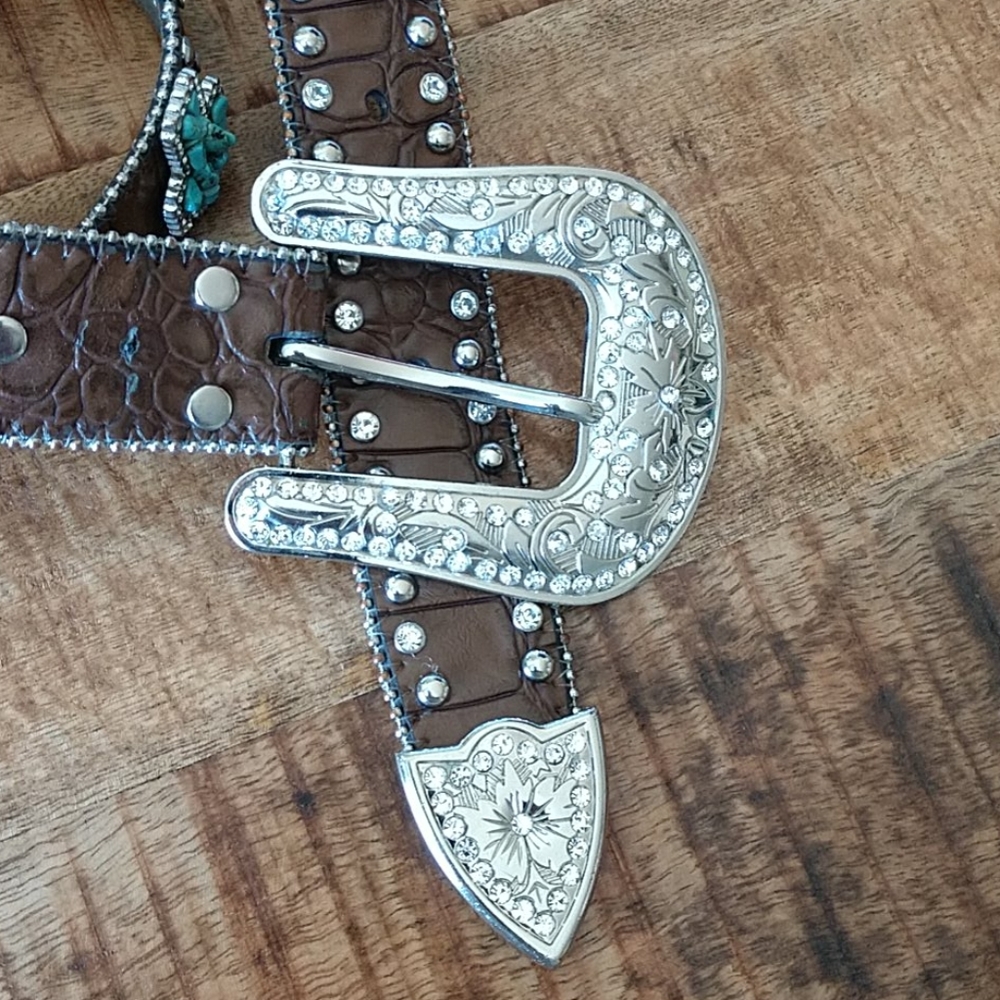 Nocona Silver and Brown Leather Belt with Intricate Detailing